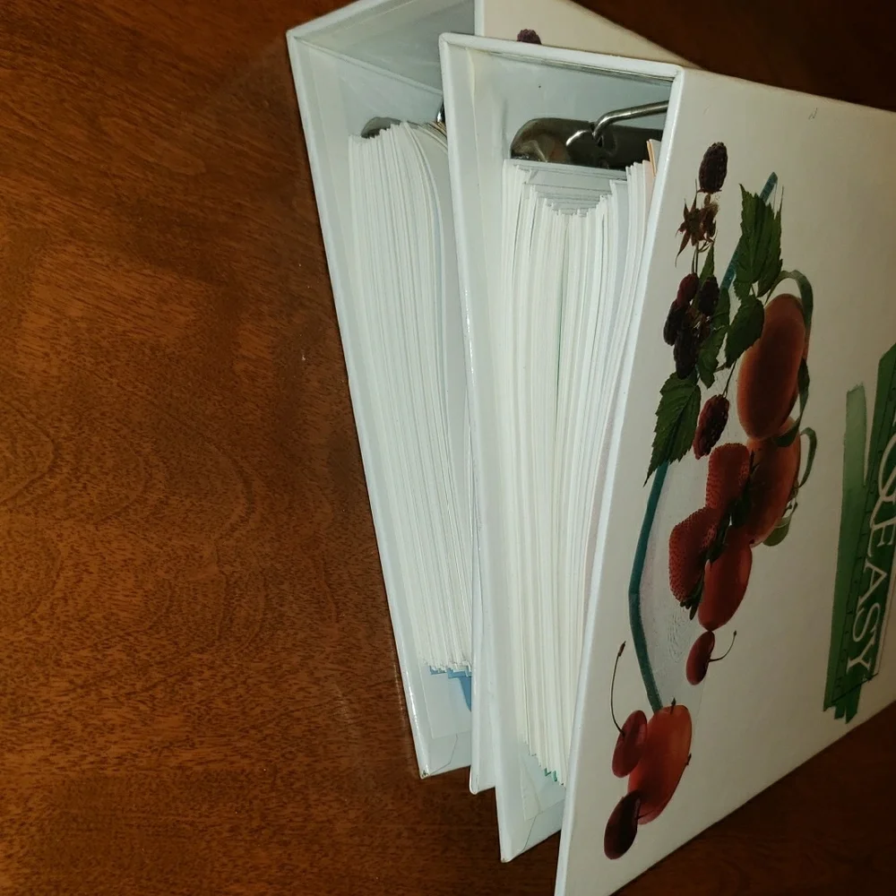 (2 Set) Light & Easy Cooking Collection Binders- Recipes & Menus